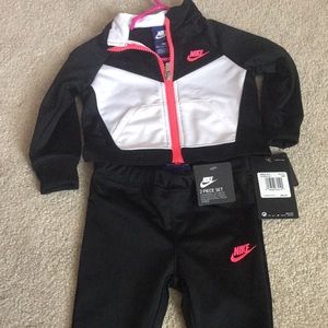 Nike Junpsuit